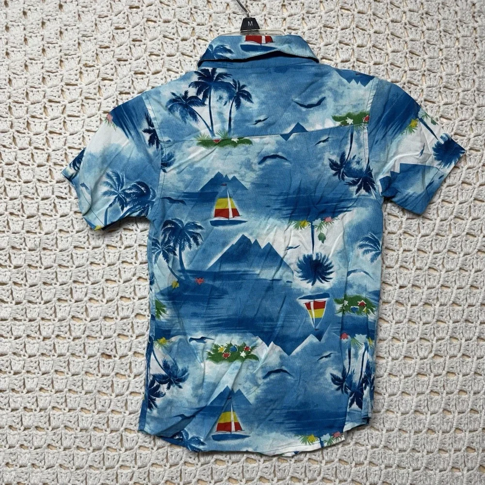NWT Tommy Bahama shirt Boys Sz 7 Blue Button Up Tropical Floral short Sleeve